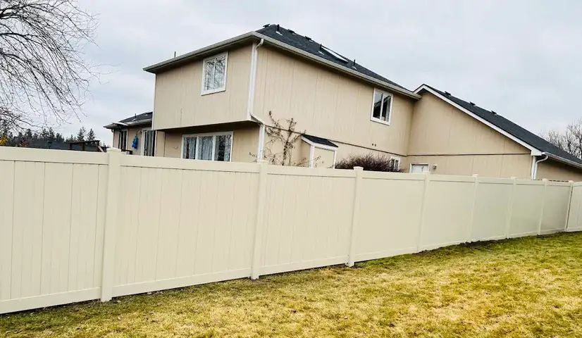 fence painting and staining